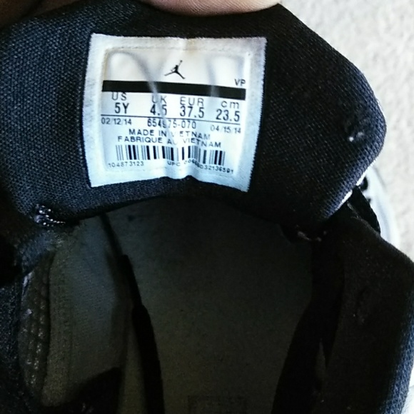 Retro Flight - Picture 6 of 6